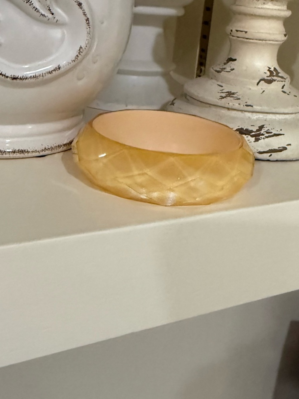 Vintage Peach Shimmer Faceted Bangle